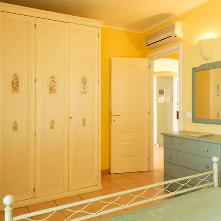דירה Vista Mare Free Wiffi Parking A/c קאסטלסארדו
